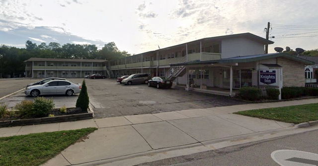Travelodge  - Kalamazoo Location Is Now Knights Inn